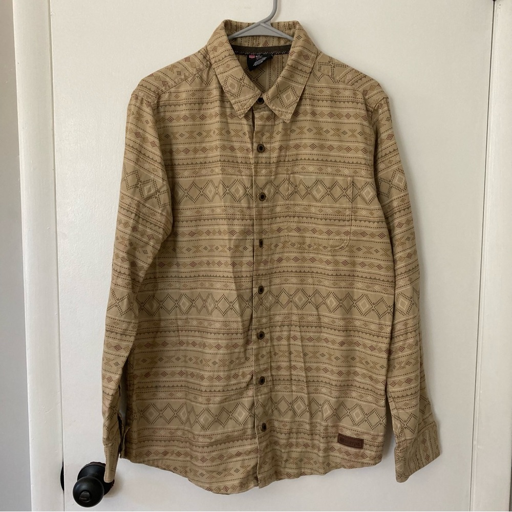 Sherpa Adventure Gear Tan Southwestern Print Button-Up Shirt - Men’s Medium